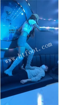 ZB2518 深情】狗子在歌厅31分钟