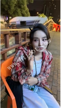 TL50805 素人挖机】开发颜值小姐姐36分钟