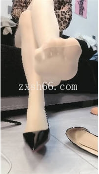 TL397 芮兮夫妻SS 肉丝高跟满足臭勾2小时29分钟