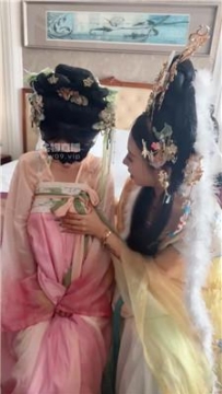 【调教视频】【缈缈】cos女神群调群虐 bf55564