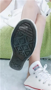 【第一视角】【依甜】C死穿女装的贱狗    260405-34