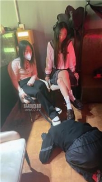 【调教视频】【艾斯】双S-圈内酒吧公开处刑 bf58586