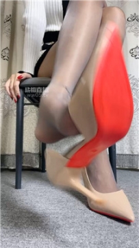 【第一视角】【颜艺】晨勃狗交作业    251108-37