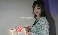 25836  【玉女】桠橙高跟鞋插嘴舔脚恋足客户定制