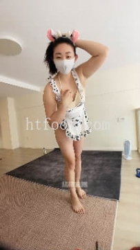 ZB10475 冰卿-女奴踩凶犯贱61分钟