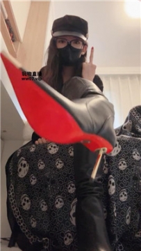 【第一视角】【夏夏】高跟长靴炸    250501-24