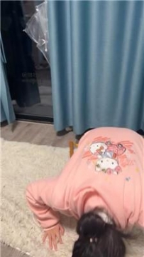 【调教视频】【小凤梨】闺蜜犬磕头/戒尺虐 JS241211-26