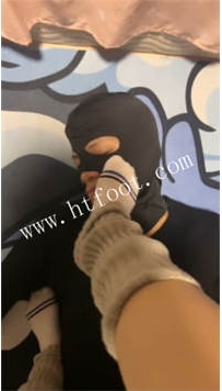 TL45551 甜恬】tj堆堆袜踩51分钟