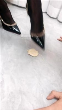 【调教视频】【小洁】强迫舔马桶-品尝黑丝jio bf58434