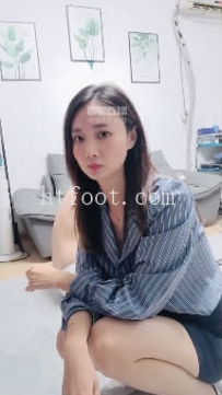 ZB11051 南京羽薇-让贱狗给我泡脚捏腿37分钟