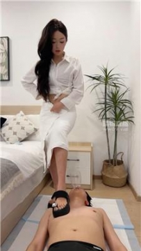 【调教视频】【冰月】双S-重口喂食场【双视角版】 JS250726-12