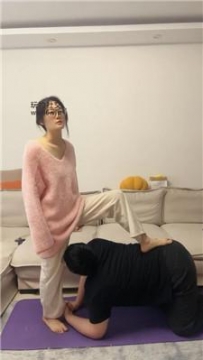 【调教视频】【埋汰】骑马摇摇车/玉足美腿踩 bf48395