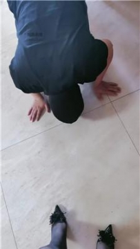 【调教视频】【冷艳】暴揍跑骚家奴 JS251130-11