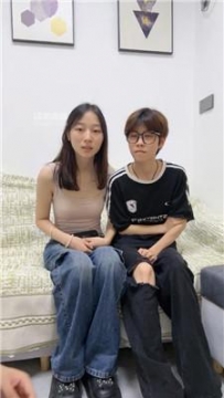 【调教视频】【素人抽水机】素人情侣主踩踏绿帽奴 bf54294