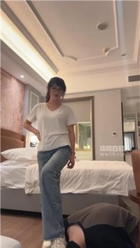 【调教视频】【六六】可爱学生主白袜辱老师 JS250924-5