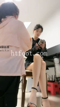 ZB9457 西彤】开发小母狗d37分钟