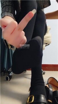 【第一视角】【微莱】厚黑丝暴怒爆骂场    251010-25