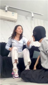 【调教视频】【女生也能很暴力】户外开发姐妹花