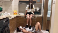35850  【208宿舍】女m系列：小皮鞋全体重踩踏母狗