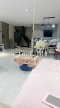 ZB10302-1黛樱1--针扎手指缝36分钟