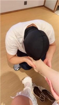 【调教视频】【甜桃大王】双S-闺蜜入圈玩骚货 JS250720-27