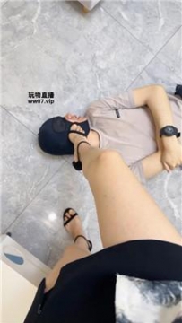 【调教视频】【狗哥】素人S-高跟凉鞋碾压踩 bf53317