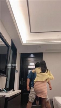 【调教视频】【狠心小妈】骑马训化场 JS251102-27