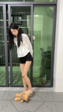 【ToKNai】古早系列，绿我的美女服装设计生 YC-260130