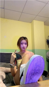 【第一视角】【懒猫大王】脏鞋白袜裸足    260329-21