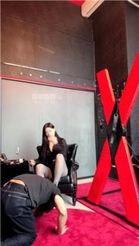 【调教视频】【奈魔王】强制滴蜡长靴踩抽耳光场 JS260301-5