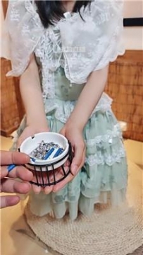 【调教视频】【DOM七叔】玩虐双母狗场 JS260520-48