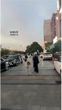 TL49974 狗哥】户外开发爵士舞大一35分钟