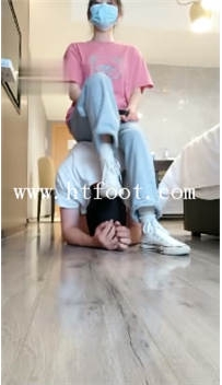 TL14842 哈宝S开发素人男同学90分钟