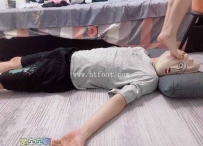 34453  车车脚尖下的猎杀时刻