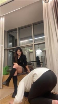 【调教视频】【子熙大人】长靴白袜-奶油舔脚/强制深喉/脚喂食【双视角】 JS241224-25