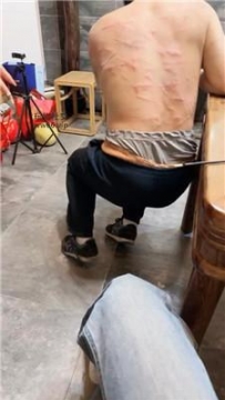 【调教视频】【沅芷大人】3女主口水浓痰封眼鼻/嘴塞满烟蒂 bf48807