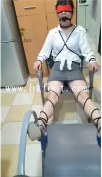 TL15026 品味S调教职场白领22分钟