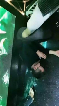 【调教视频】【文文文文】KTV-陪酒小妹虐 JS251127-43