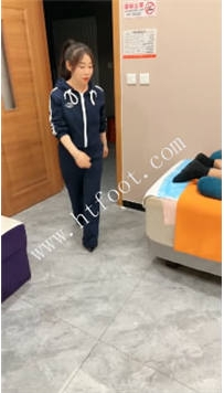 ZB4260 夸梨】踩脸舒服33分钟