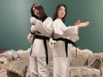 剧情-初柒双s跆拳黑帮女老大带女手下审讯叛徒【LAPAPA】双S踢踹踩裆深喉 YC-220704-3