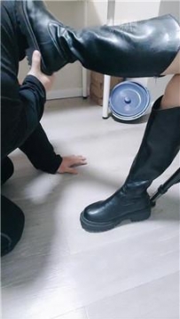 【调教视频】【喵S】长靴女神暴力踢踹虐打 JS260220-7