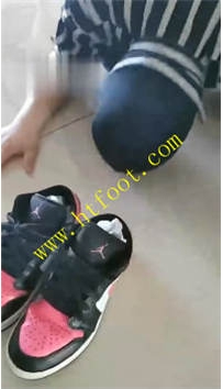 TL33597 美少女】S羞辱脚下奴32分钟