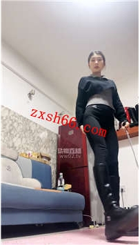 TLZB26282兔兔大人-黑靴调狗踩踏耳光除臭白袜裸足舔脚36分