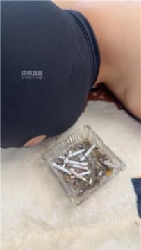 【调教视频】【缈缈】多双脏鞋全体重踩踏 JS250609-3