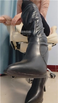 【第一视角】【微莱】乳母绿母乱伦    251222-29