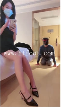 TL29344 吃一口甜心】背着老婆偷偷溜出来36分钟