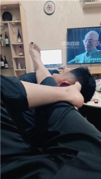 【调教视频】【严厉夫妻主】家奴下跪伺候 JS251119-28