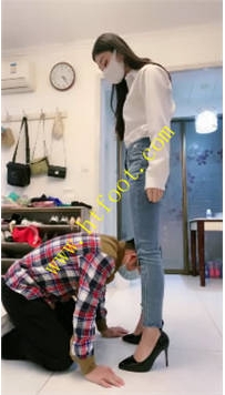 TL32869 罗宾】去老头家等他孩子下班57分钟