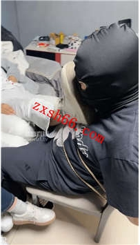 TLZB25614足彩馆-多主强制除臭舔脚调教19分