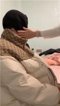 【调教视频】【白兔】全体重跳踩/鞭打/捆绑喝圣水舔鞋 JS250106-23